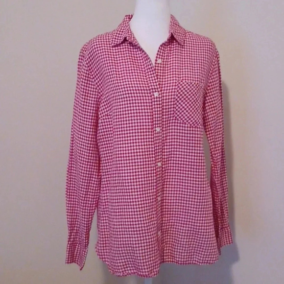 💙🌺Banana Republic Red and white button-down shirt - Picture 2 of 11
